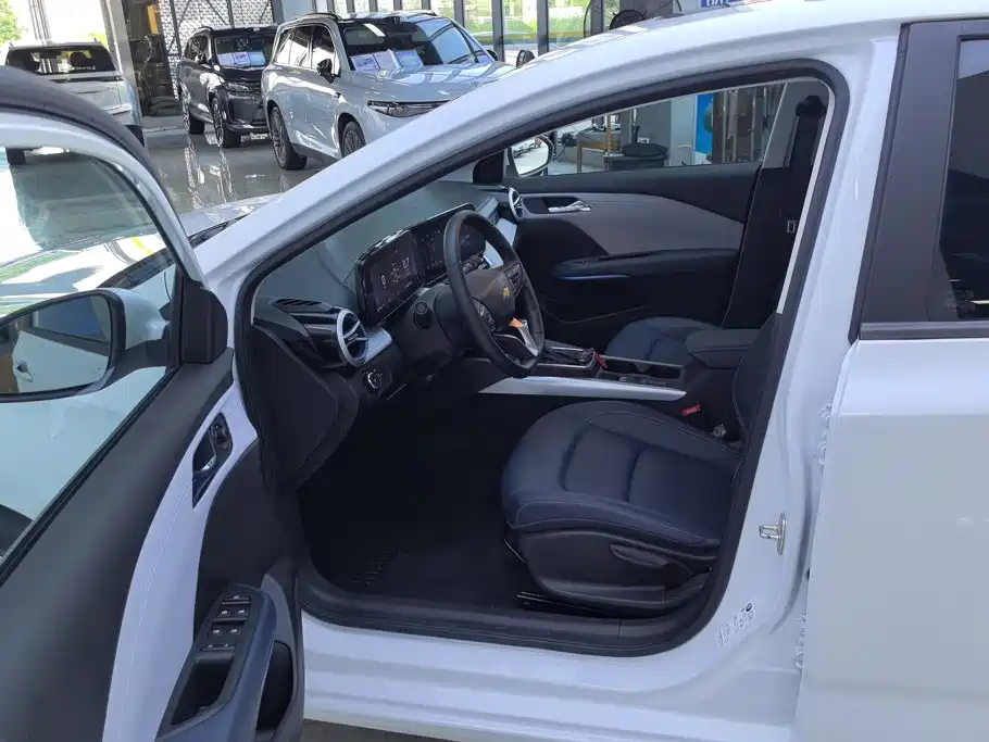 Chevrolet Monza 2024 2023 1.5L Dual-Clutch Enjoyment Edition