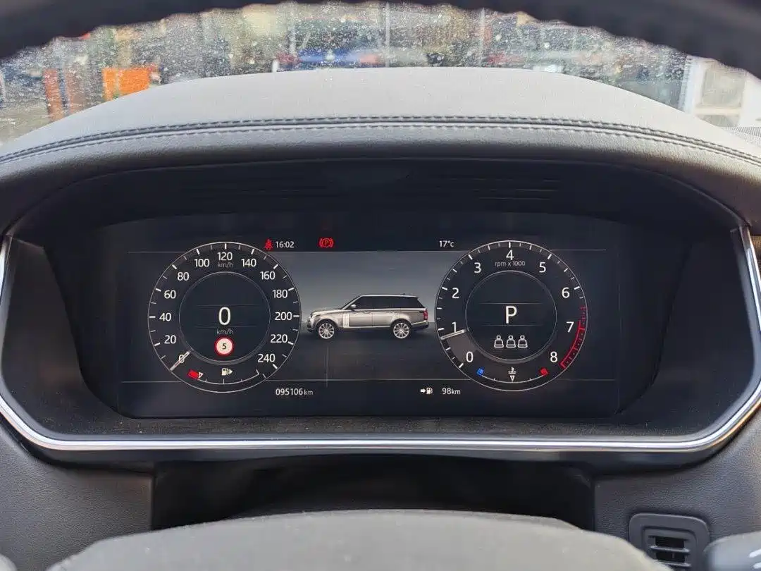 Land Rover Range Rover 2022 3.0 L6 360PS Heritage Edition фото 7