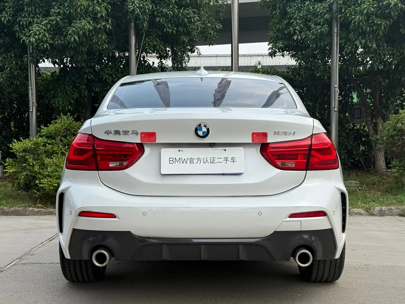 BMW 1 Series 2020 Model 125i Leading M Sport Package фото 5