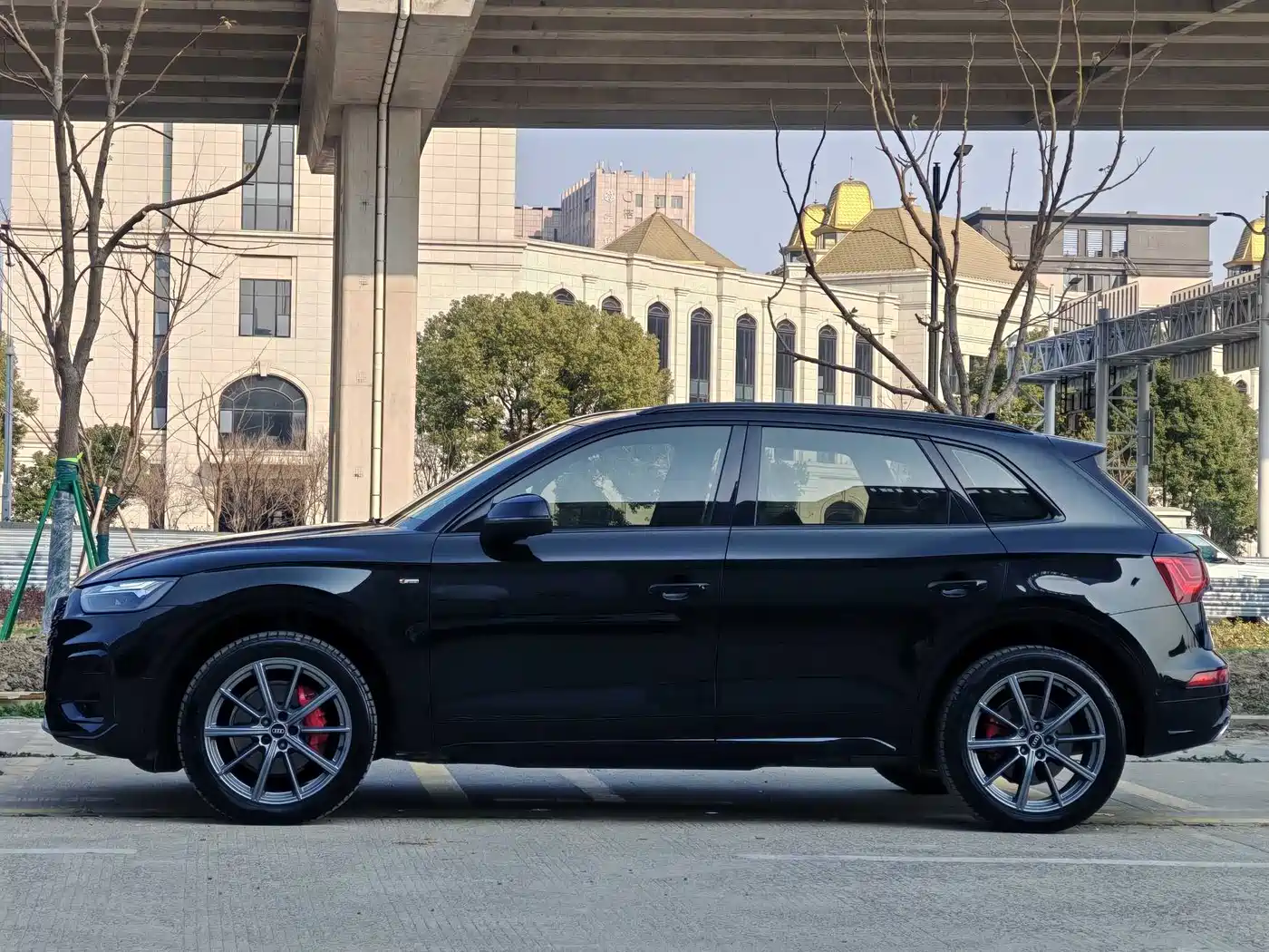 Audi Q5L 2022 40T Luxury Dynamic фото 18