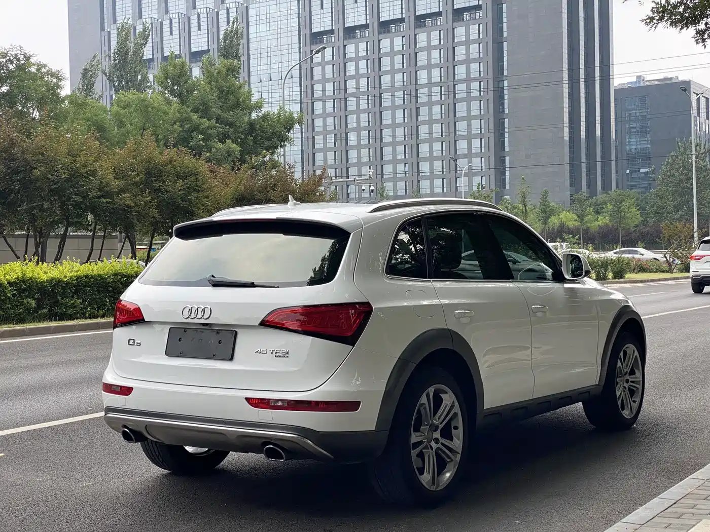 Audi Q5 (Import) 2014 2013 45 TFSI quattro Off-road