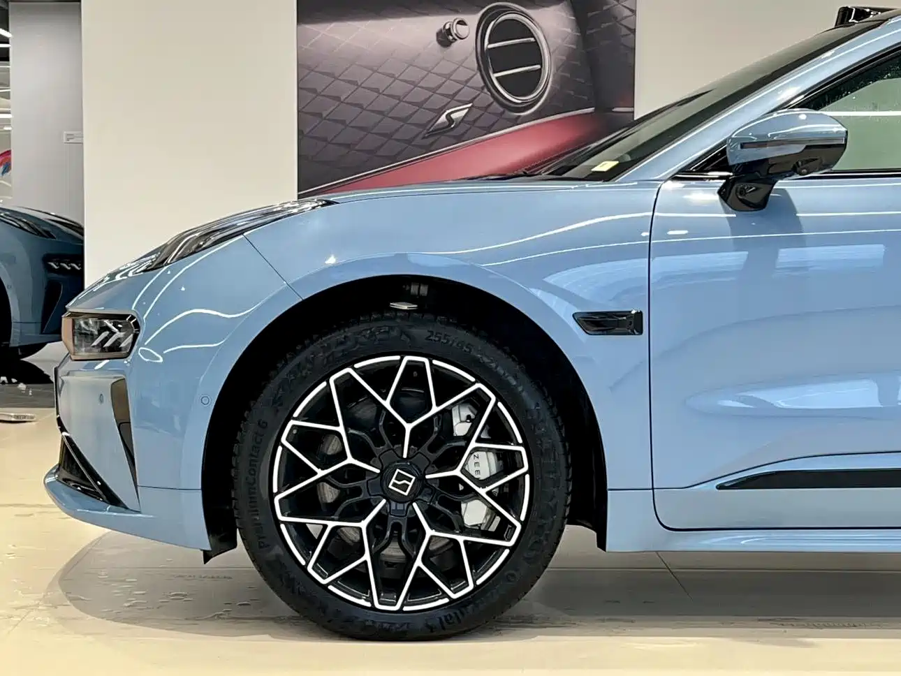 ZEEKR EXTREME KRYPTON 001