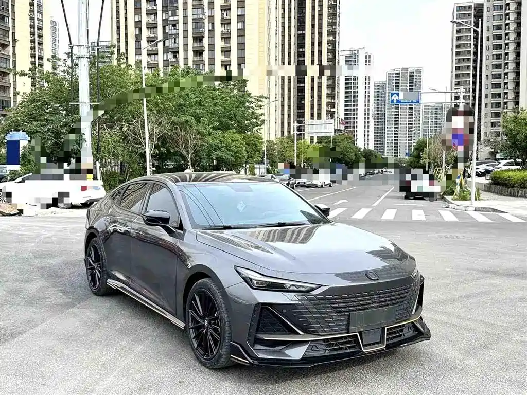 CHANGAN UNI-V