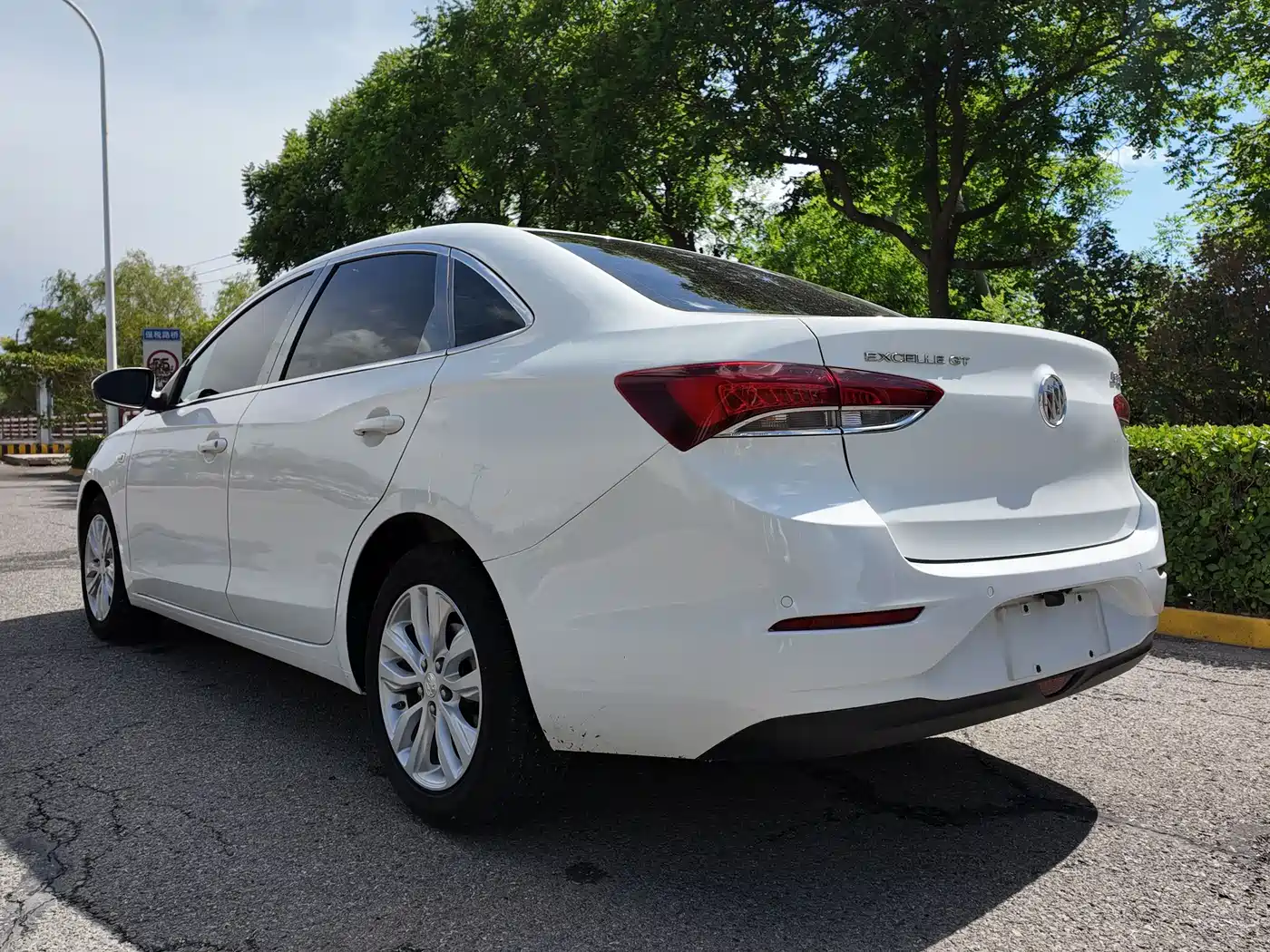 Buick Excelle 2021 Exemplar 1.5L Auto Elite фото 5