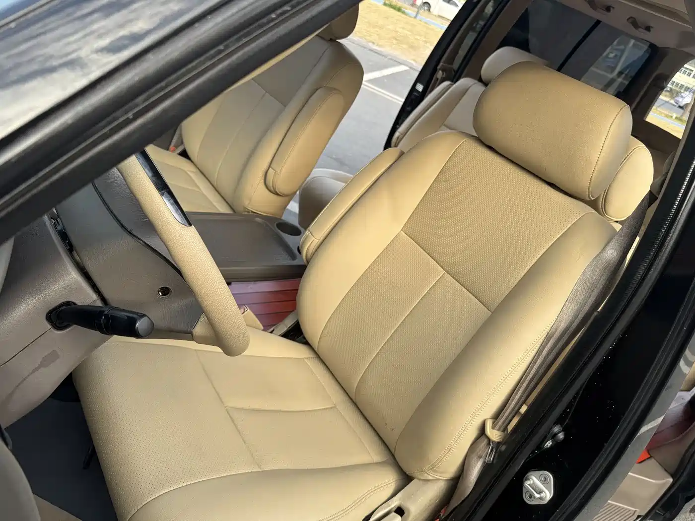 Jinbei Grace 2008 2007 2.7L First Class Luxury 9-seater 3RZ