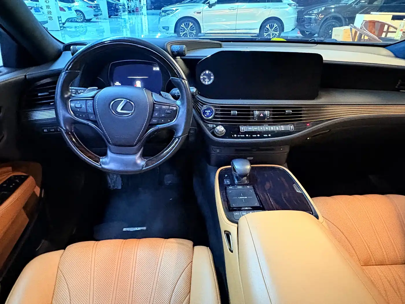 Lexus LS 2021 2021 500h Luxury Edition