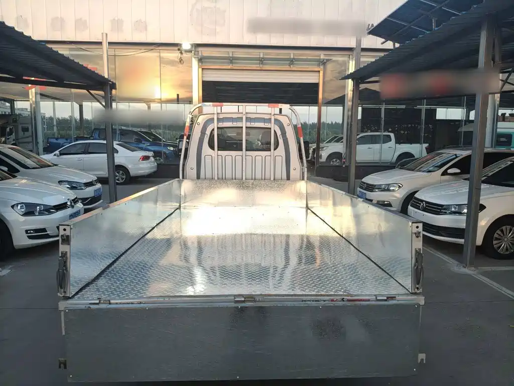 Changan Kuayue Kuayue King X3 2025 2022 1.6L Flagship PLUS Cargo Truck Single Row Dual Rear Wheels 3400mm Wheelbase 3.3m DAM16KR
