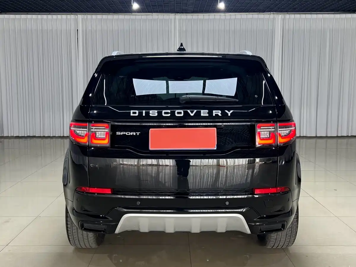 Land Rover Discovery Sport 2025 249PS Performance Tech Edition фото 5