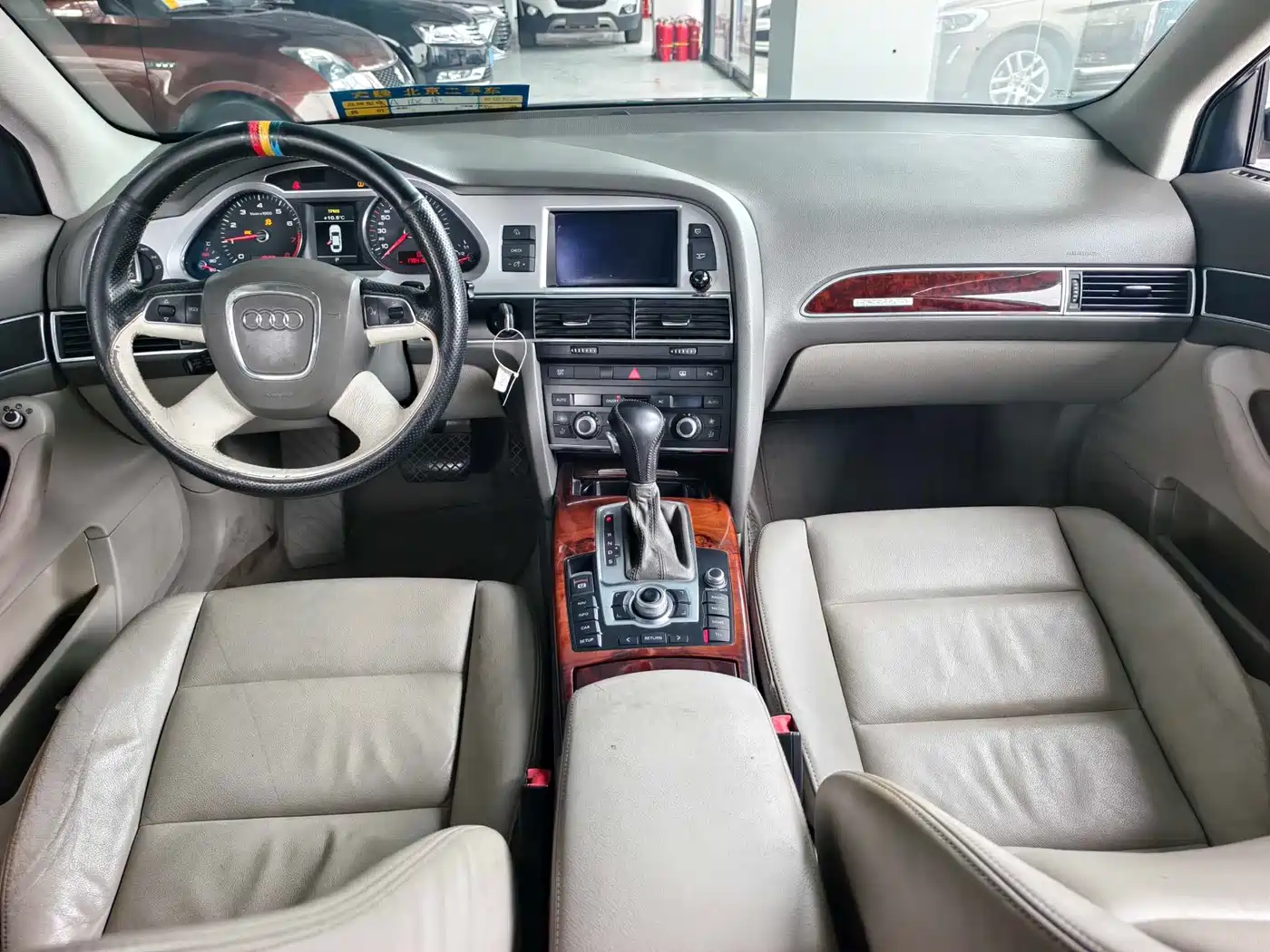 Audi A6L 2010 2.8 FSI quattro Luxury фото 10