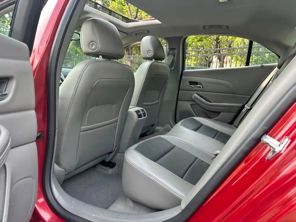 Chevrolet Malibu 2013 2013 2.4L Automatic Luxury Edition