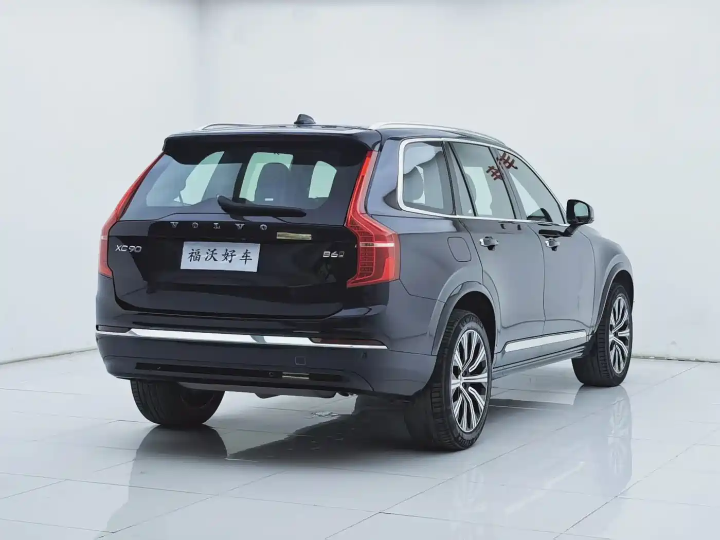 Фото 31 - Volvo XC90