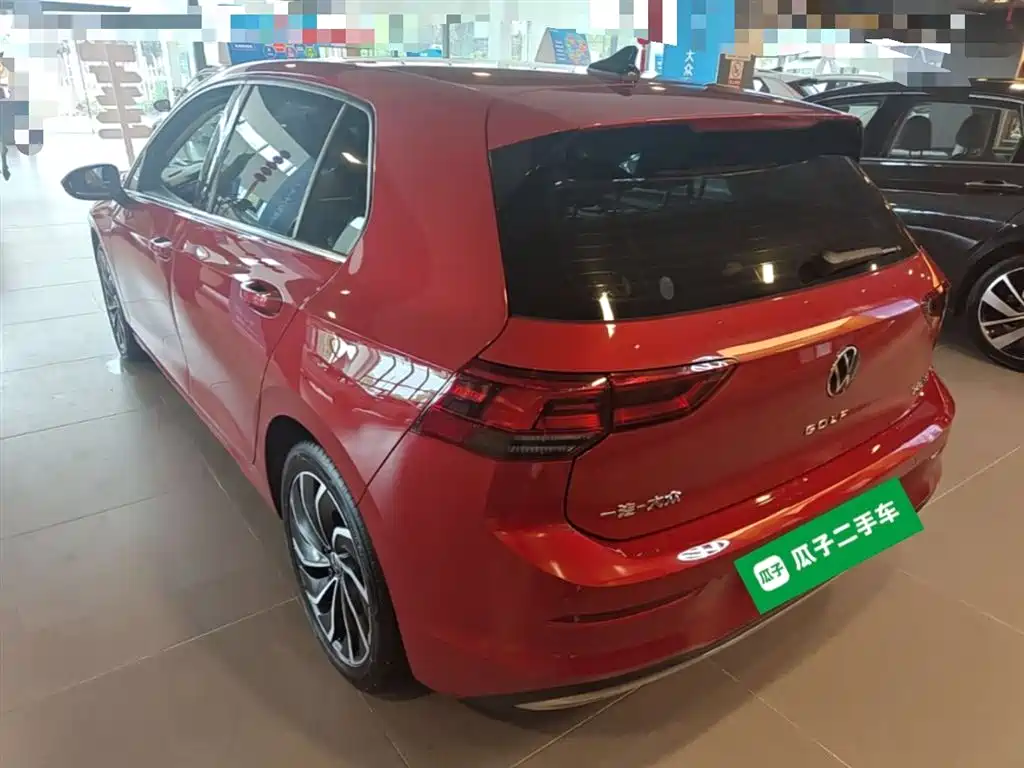 Volkswagen Golf 2023 Facelift 280TSI DSG Pro фото 5