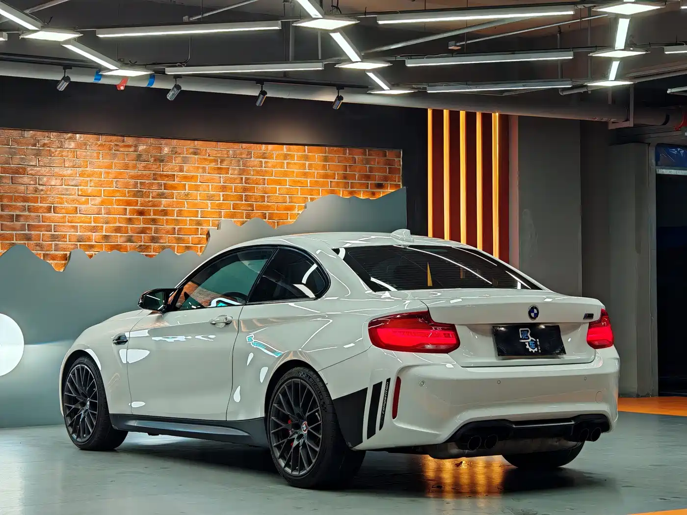 Фото 10 - BMW M2