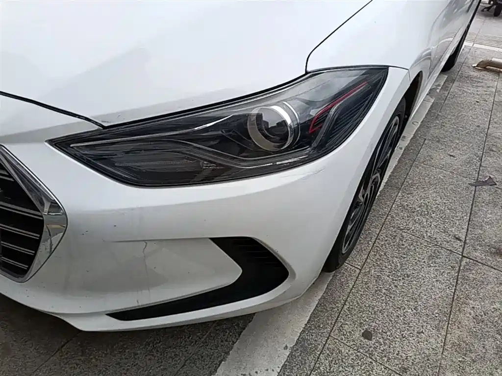 Hyundai Elantra 2020 1.5L CVT Smart Style·Elite фото 24