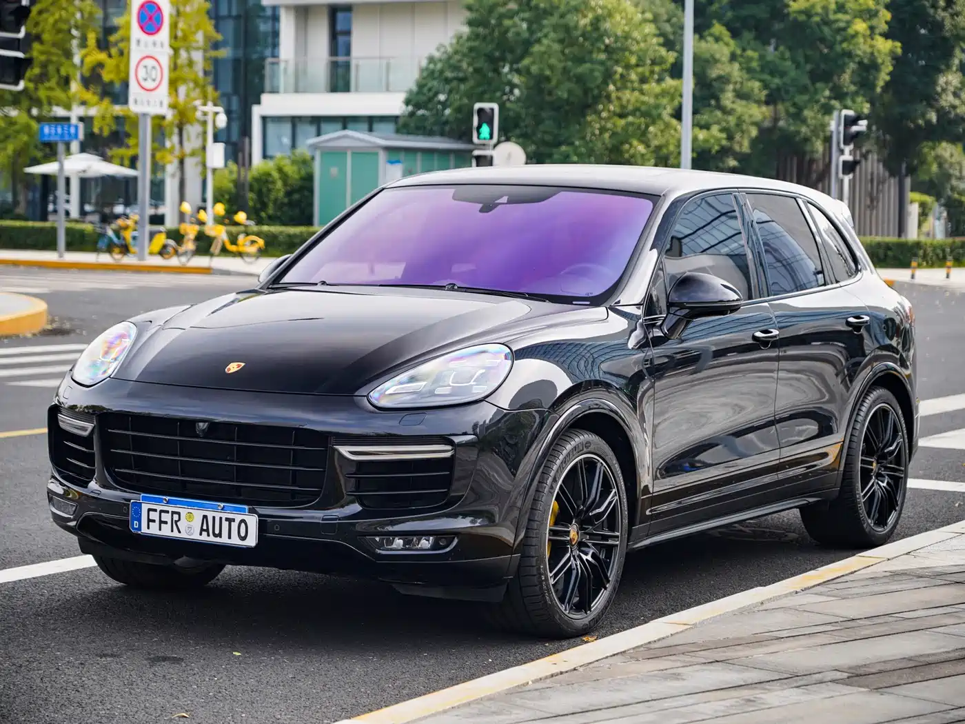 Фото 51 - Porsche Cayenne