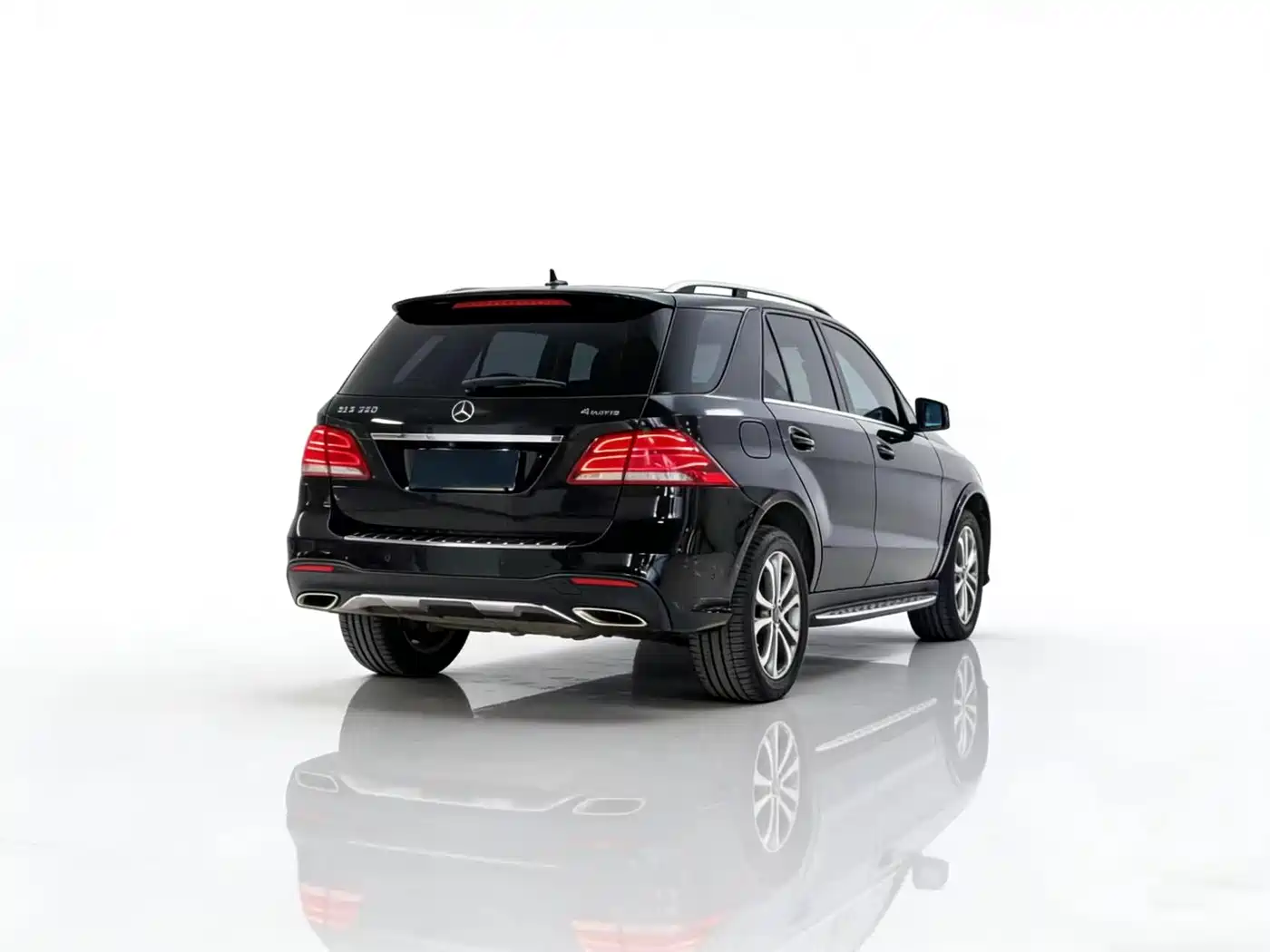 Mercedes-Benz GLE 2016 GLE 320 4MATIC Luxury фото 4