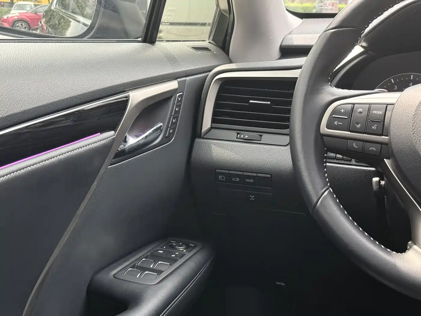 Lexus RX 2020 Facelift 300 AWD Elegance Edition фото 15