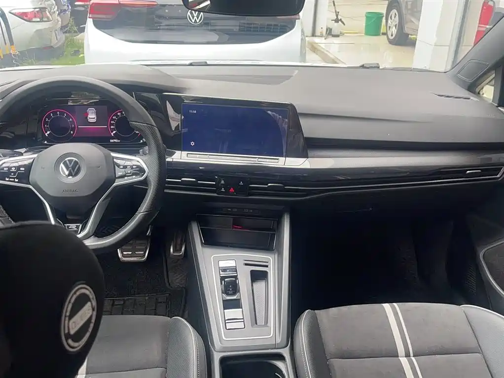 Volkswagen Golf 2021 280TSI DSG R-Line фото 14