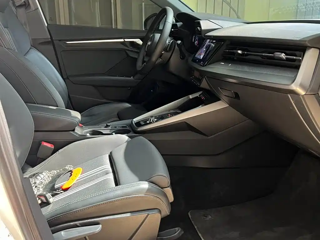 Audi A3 2022 A3L Limousine 35 TFSI Style Sport фото 11