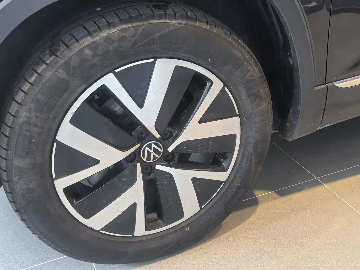 Volkswagen Tayron 2023 330TSI 2WD Luxury Plus Advanced Edition фото 18