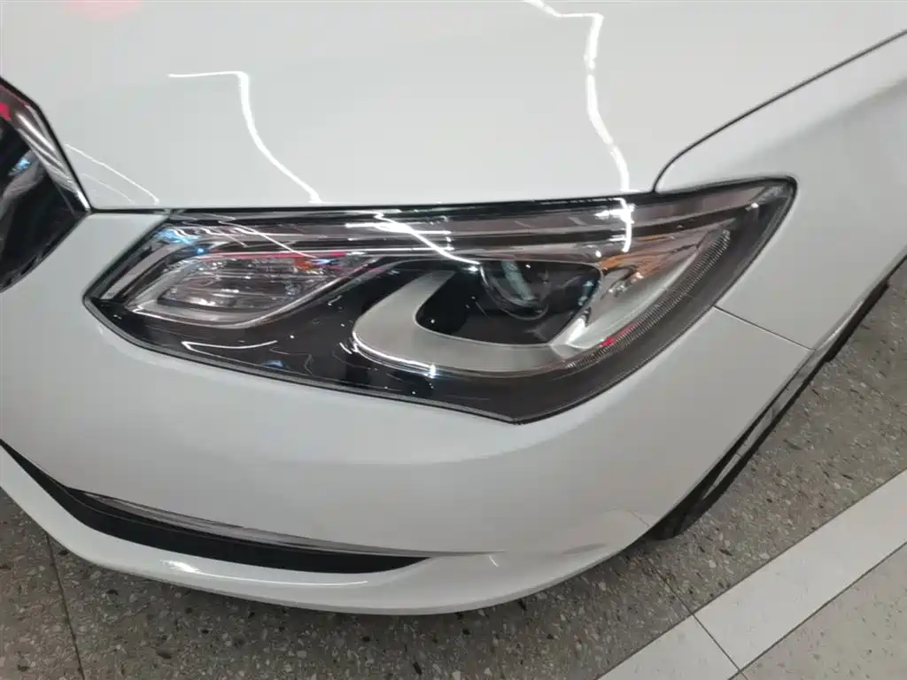 Buick Excelle 2015 15N Automatic Elite фото 24