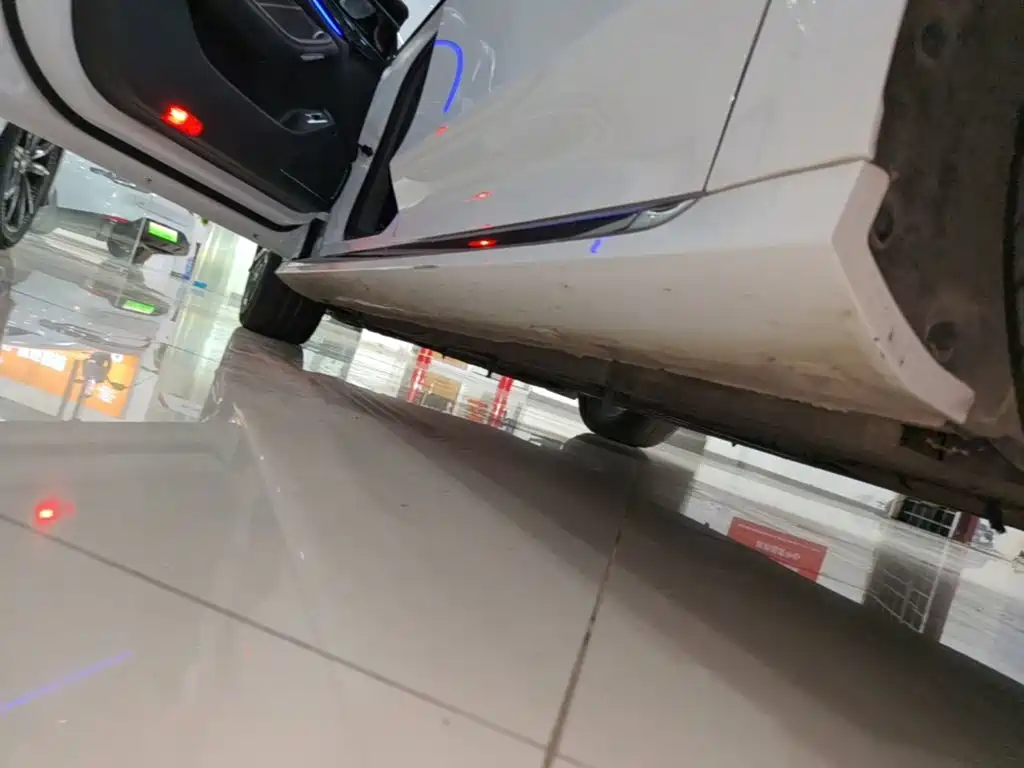 Hongqi H6 2023 2023 2.0T Premium Edition