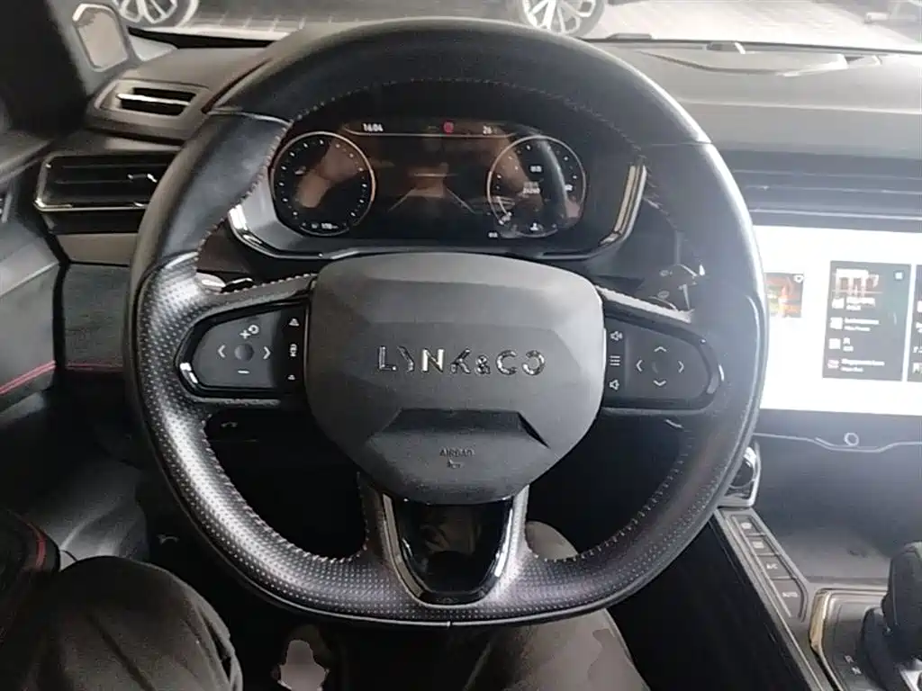 Lynk & Co 05 2020 2.0TD 4WD Halo Edition фото 11