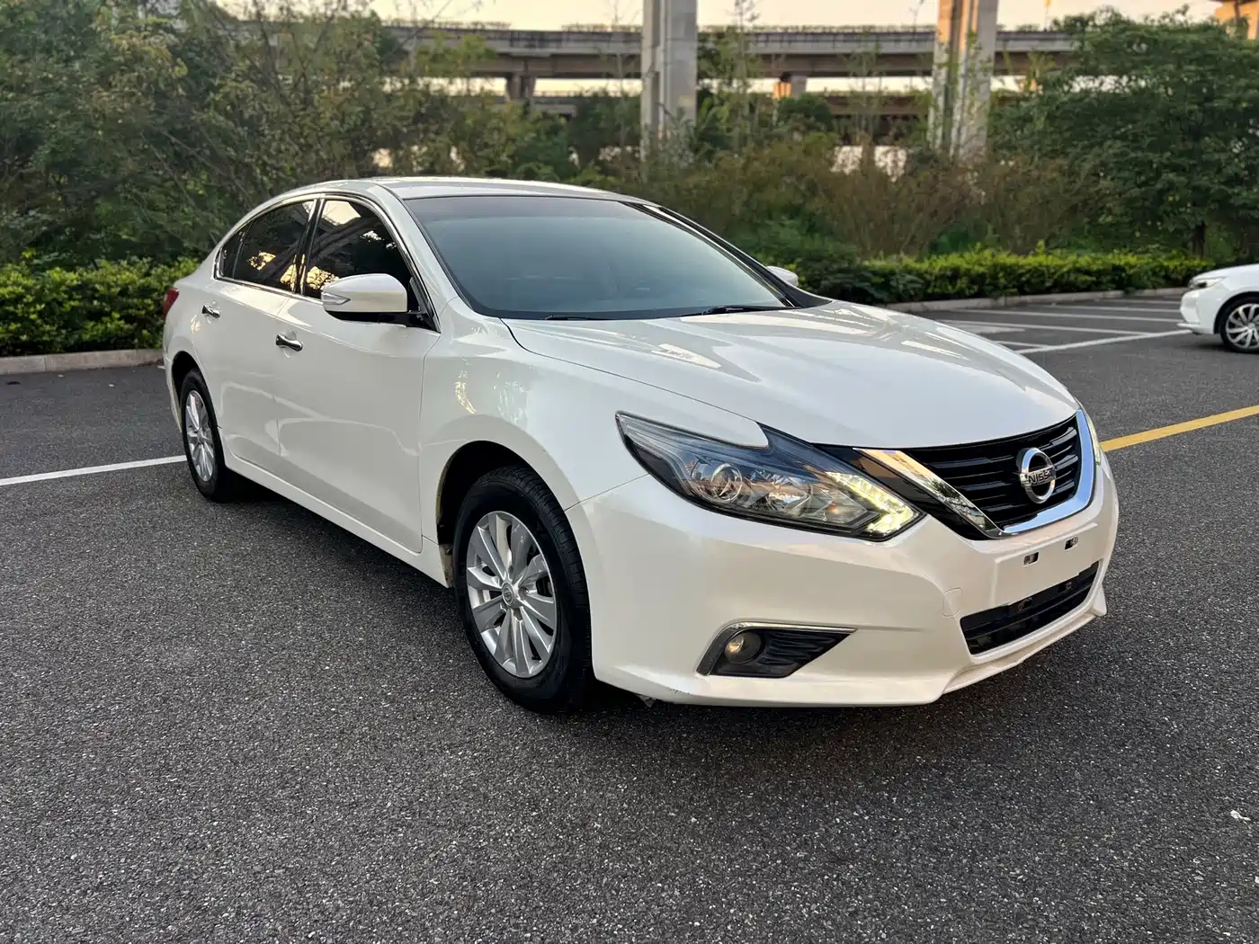 Фото 3 - Nissan Teana