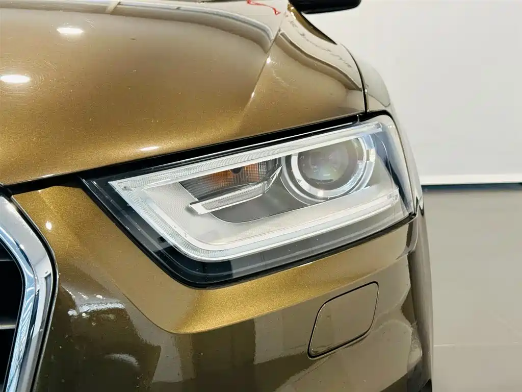 Audi Q3 2015 30 TFSI Comfort фото 14