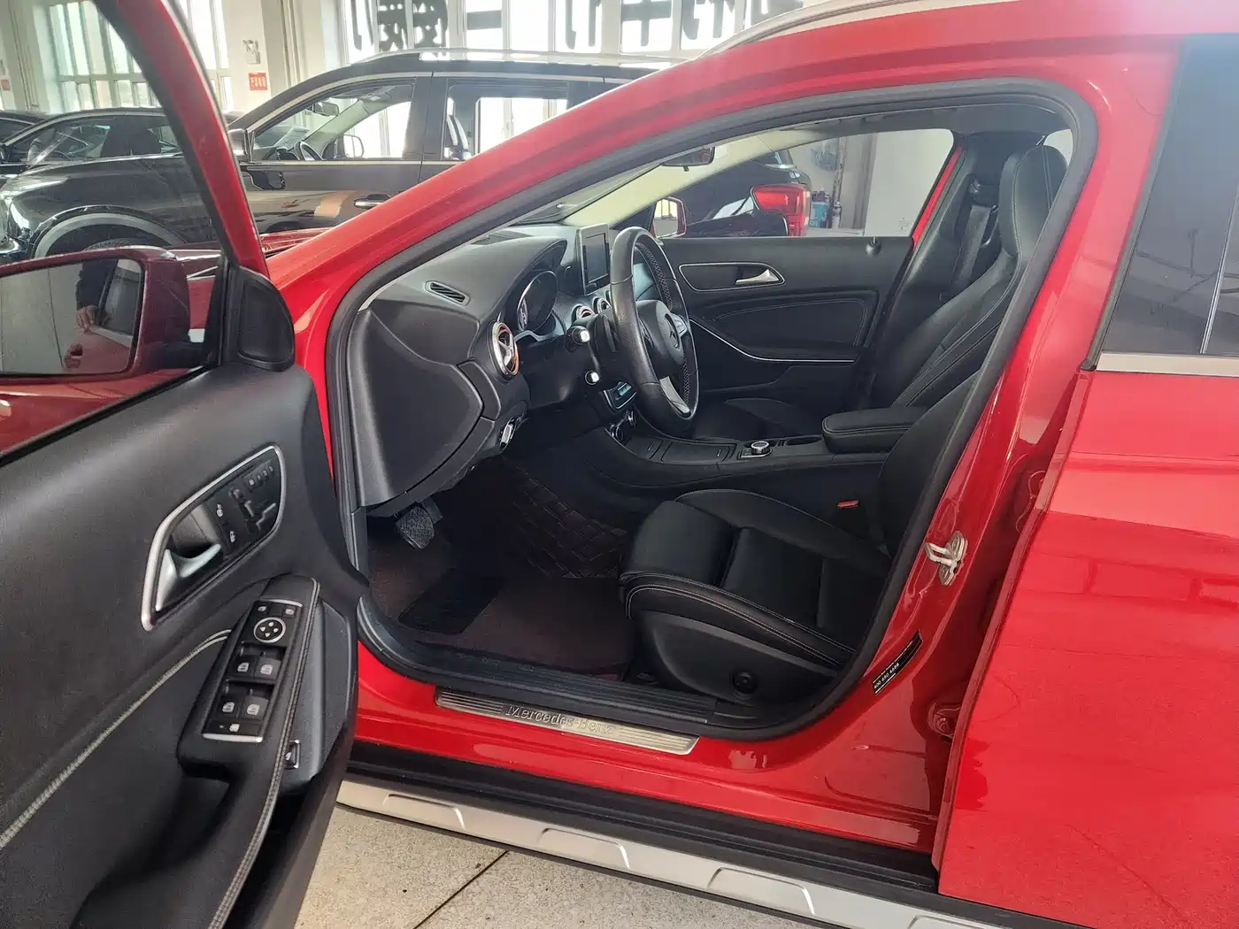 Mercedes-Benz GLA 2017 GLA 200 Dynamic фото 7