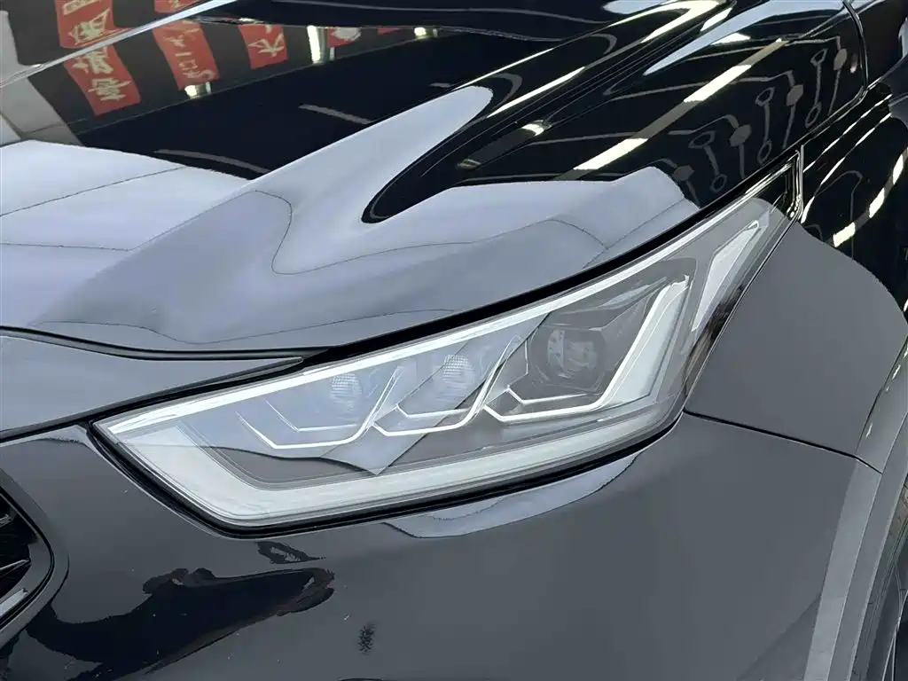 Toyota Crown Kluger 2022 2.0T 4WD Dynamic Edition фото 7