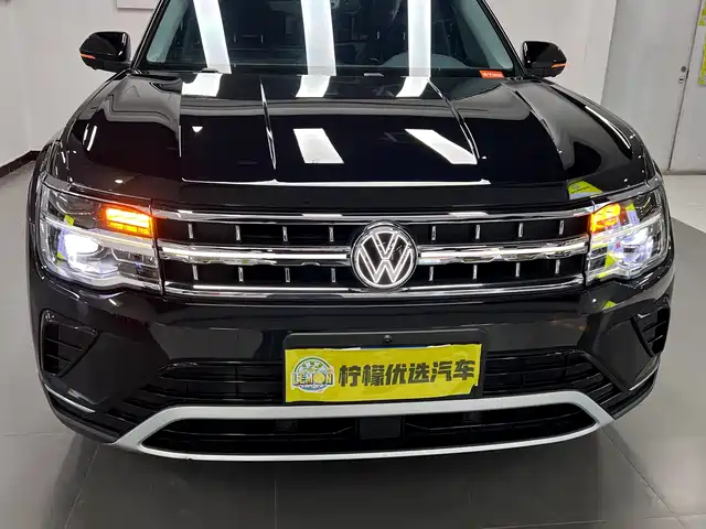 Volkswagen Teramont 2022 380TSI 4MOTION Premium Luxury — фото 5