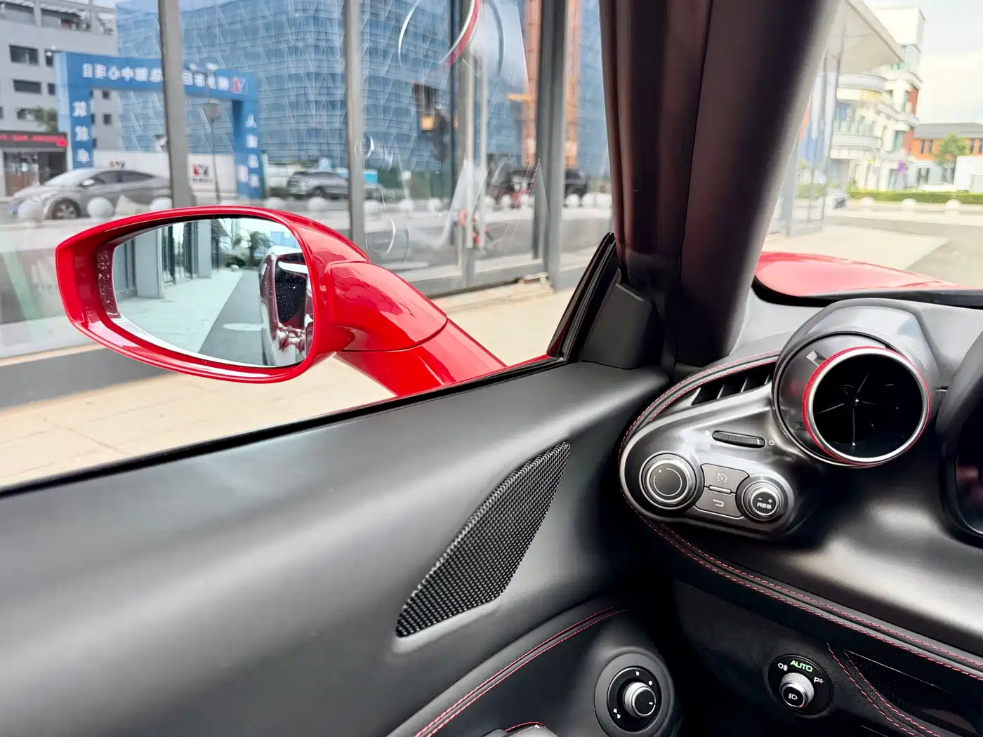 Ferrari F8 2021 2019 Tributo 3.9T V8