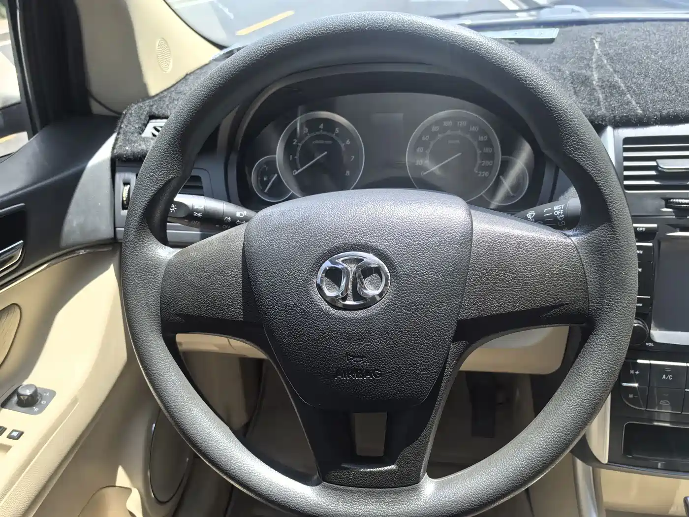 BAIC E-Series 2015 2013 Sedan 1.5L Automatic Letian Edition