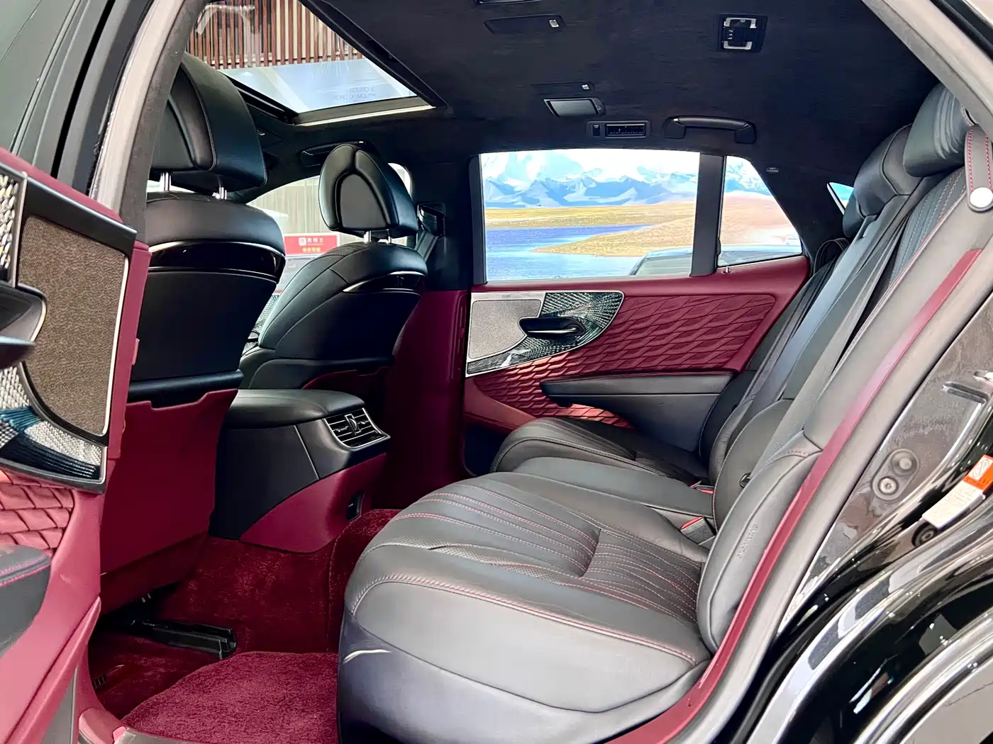 Lexus LS 2021 500h Executive Edition фото 10