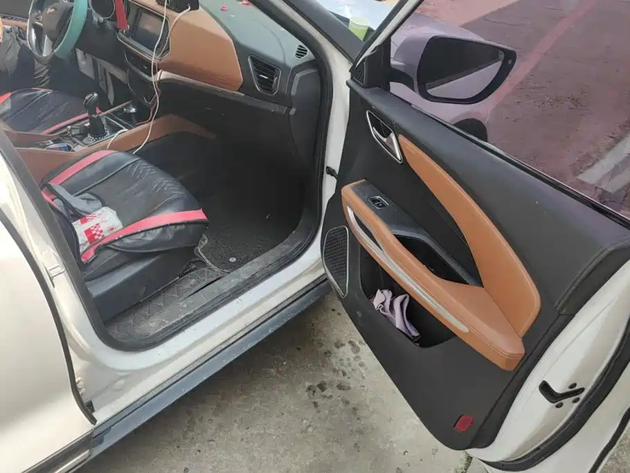 Zotye T300 2017 2017 1.5L Manual Premium