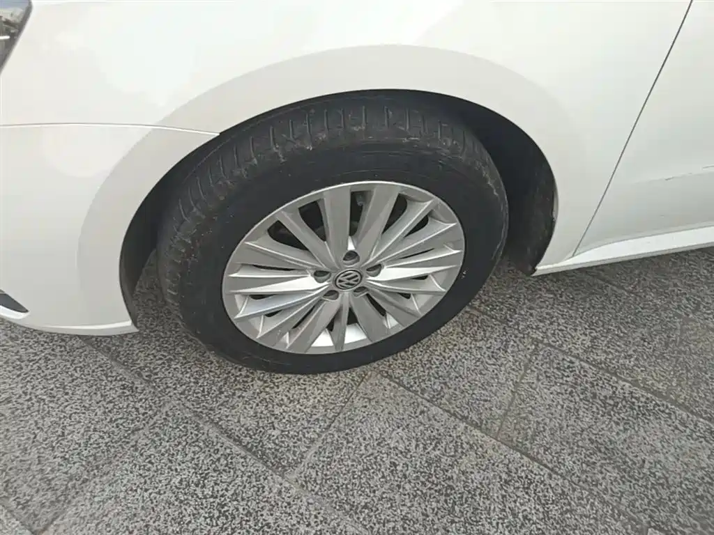 Volkswagen Lavida 2019 Lavida Start 1.5L Auto Comfort (China VI) фото 23