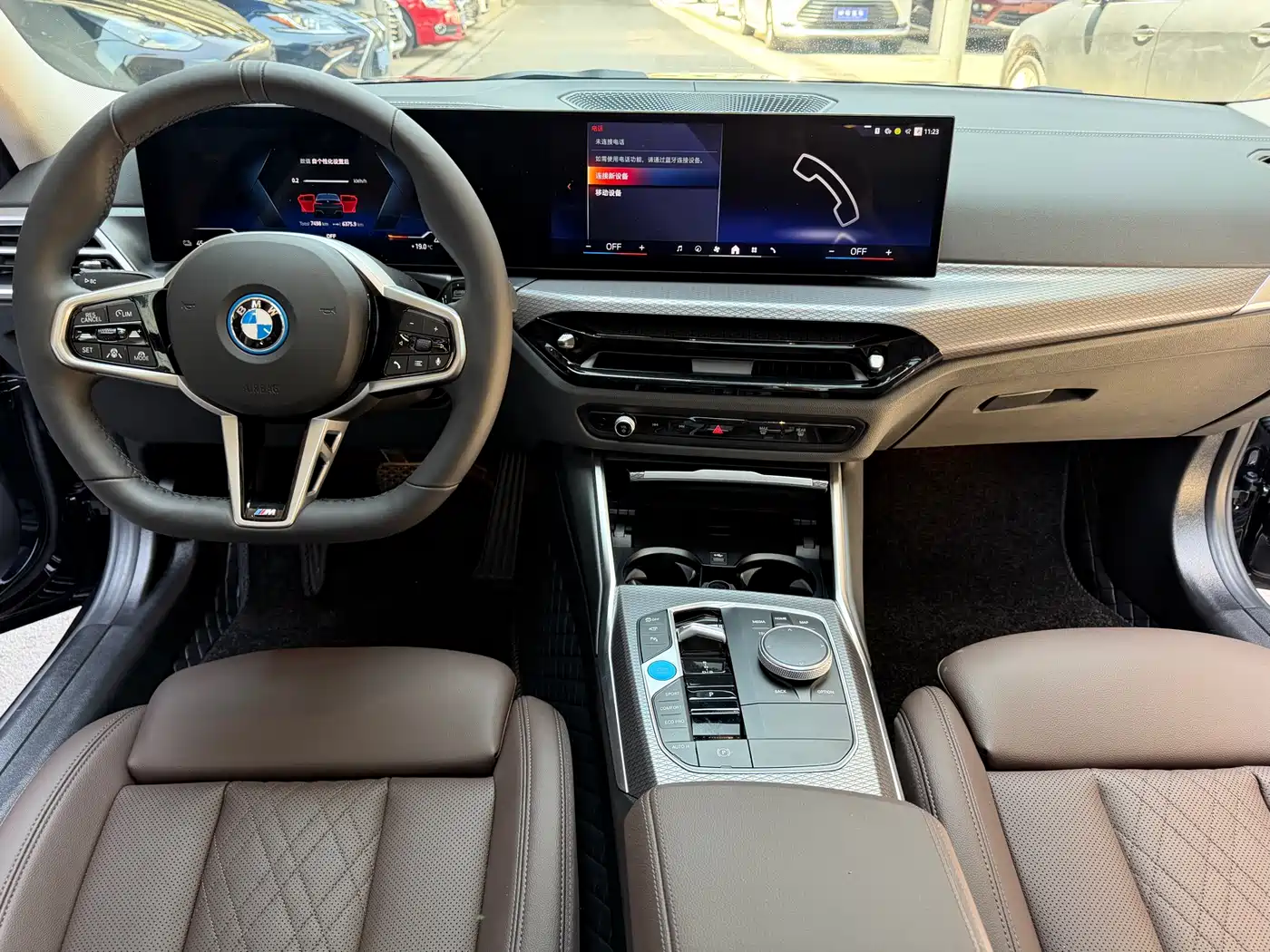BMW i3 2025 eDrive 40 L Shadow Night Package фото 18