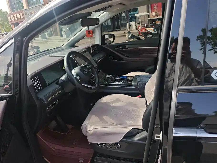 GAC Trumpchi Trumpchi M8 2024 Master Series Super Hybrid фото 9