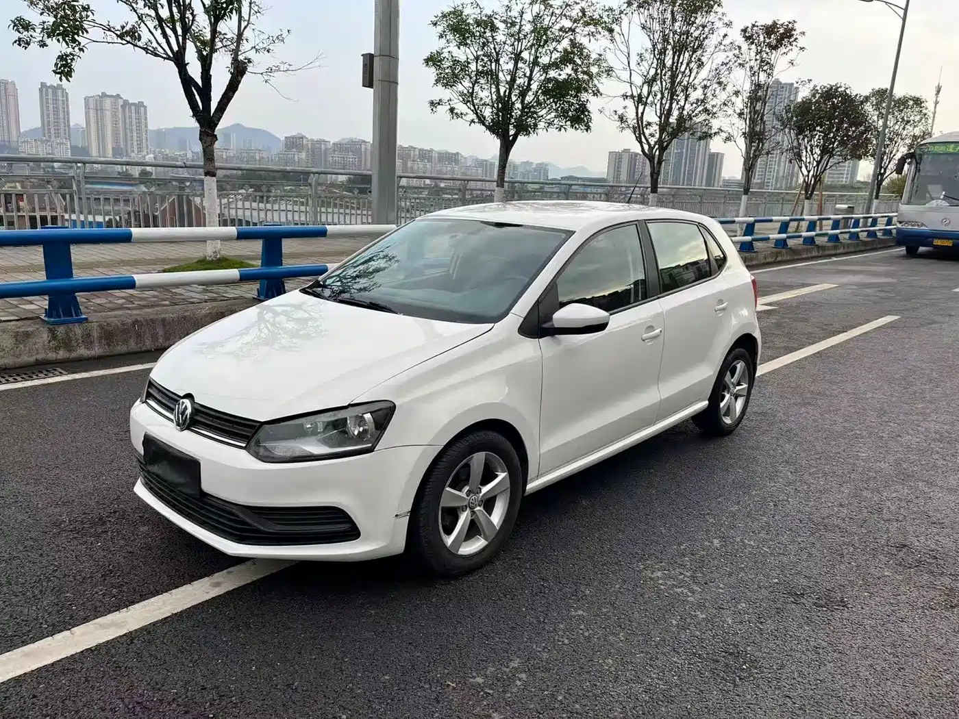 Volkswagen Polo 2014 1.4L Manual Trend Edition