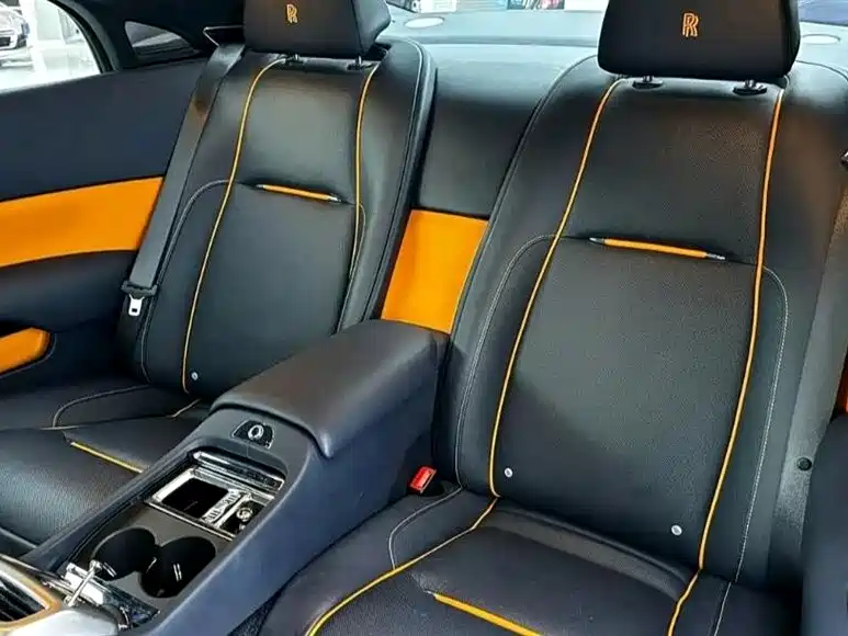 Фото 5 - Rolls-Royce Wraith