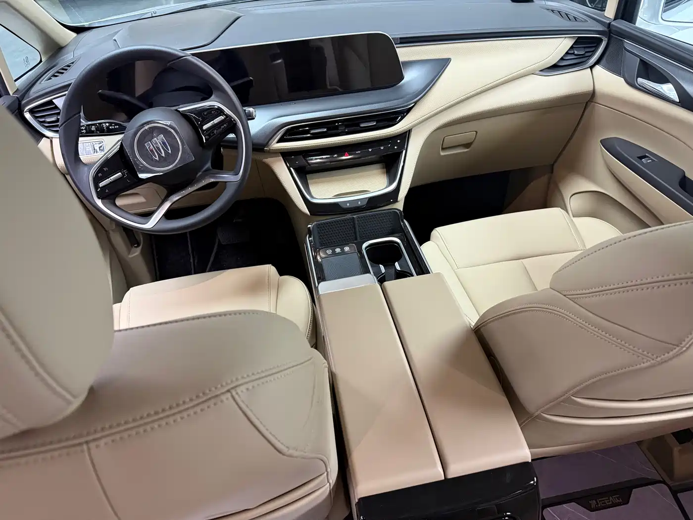 Buick GL8 2025 Land Business Class Comfort DG Edition фото 8