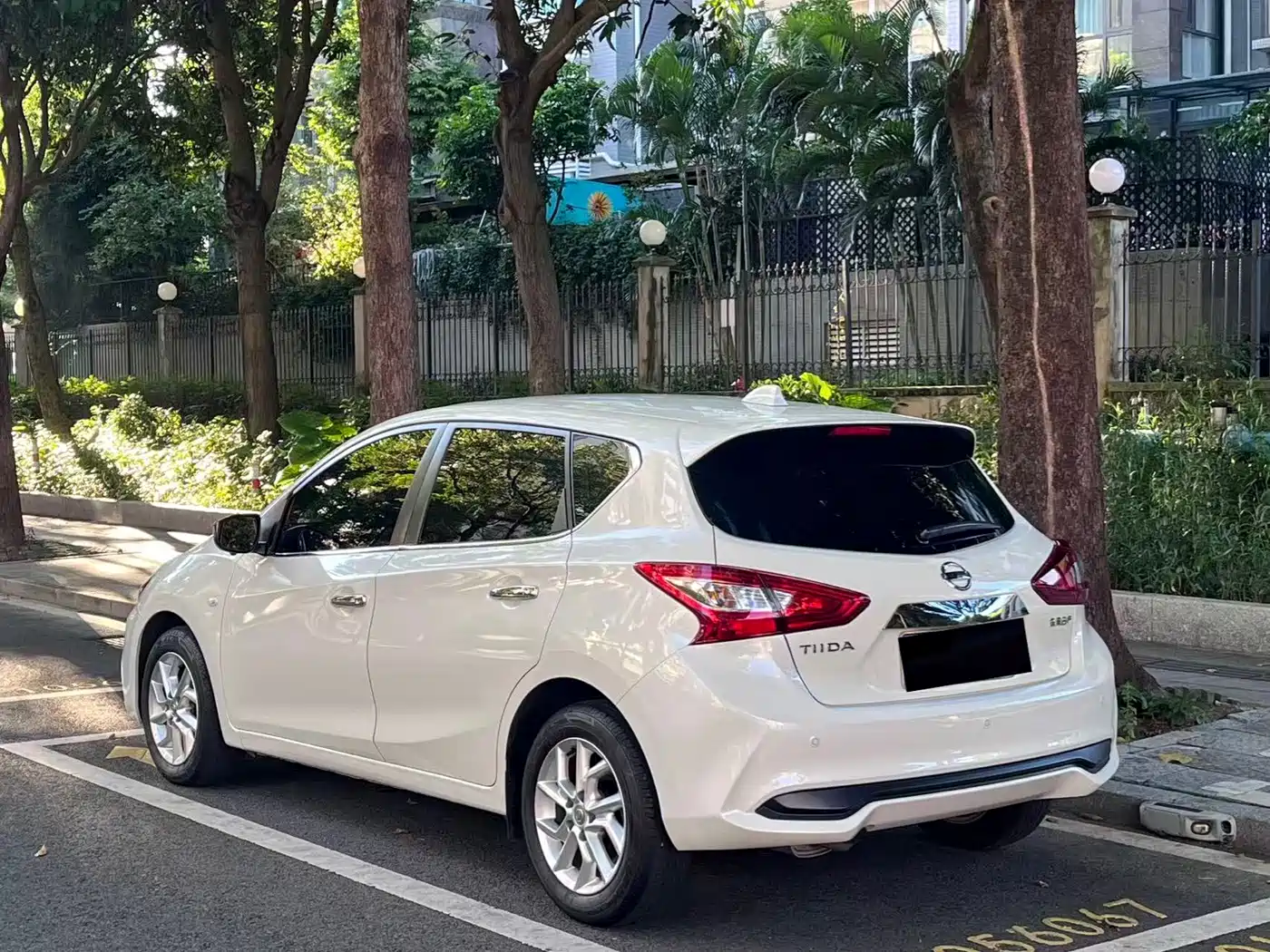 Nissan Tiida 2024 2024 1.6L CVT Cool Sport Edition