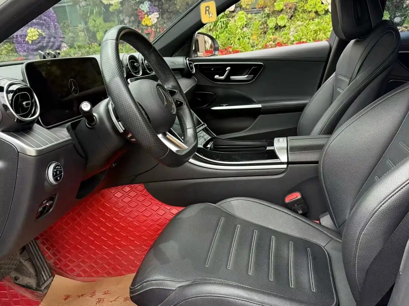 Photo 4 - Mercedes-Benz C-Class