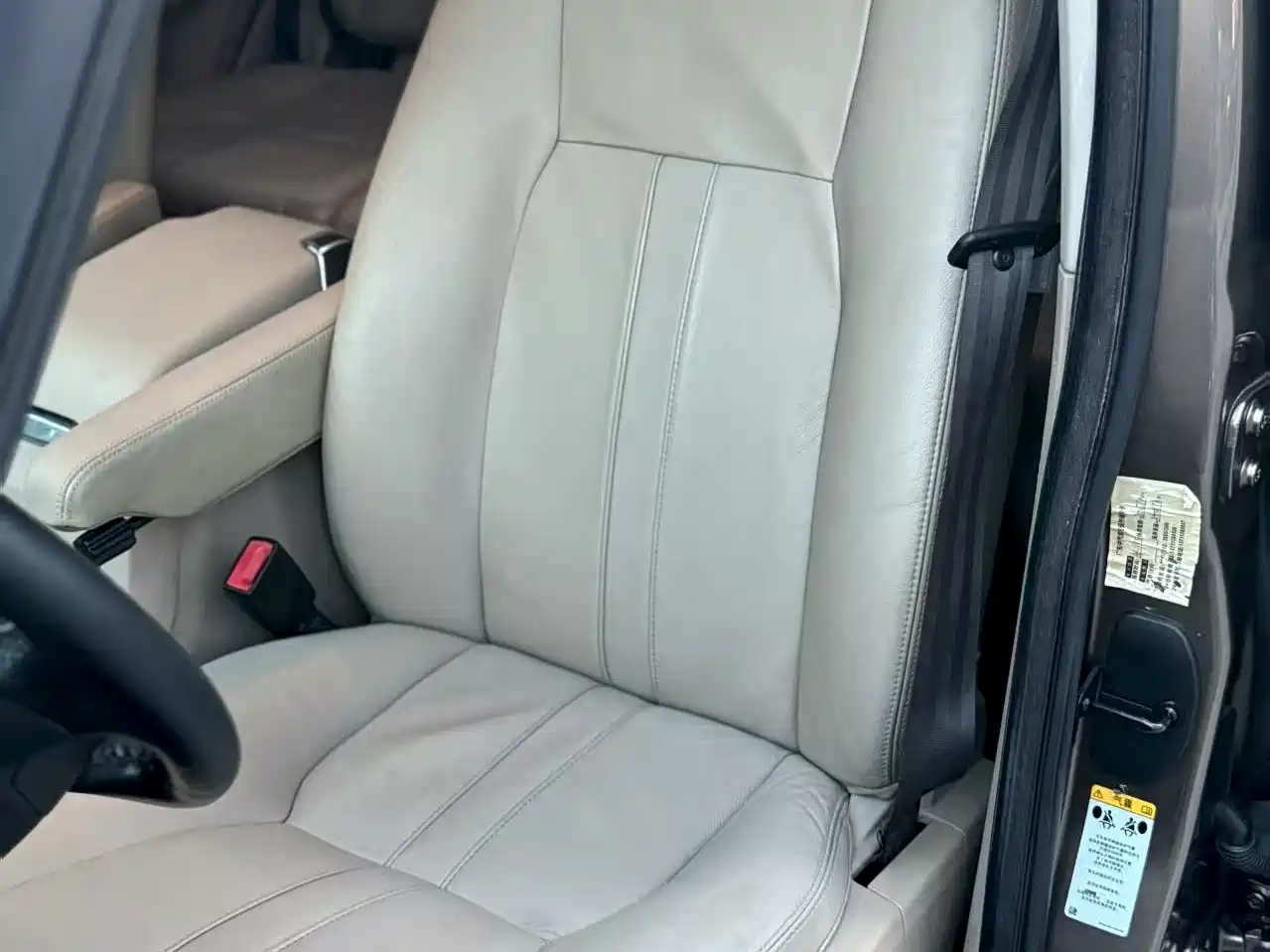 Land Rover Discovery 2012 3.0 SDV6 HSE Diesel фото 10