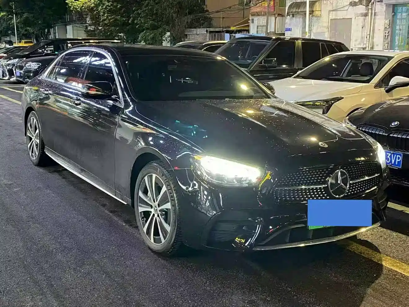 Mercedes-Benz E-Class New Energy 2023 E 350 e L Plug-in Hybrid Sedan фото 2
