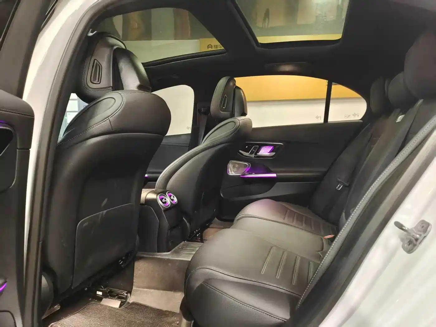Mercedes-Benz C-Class, миниатюра 6