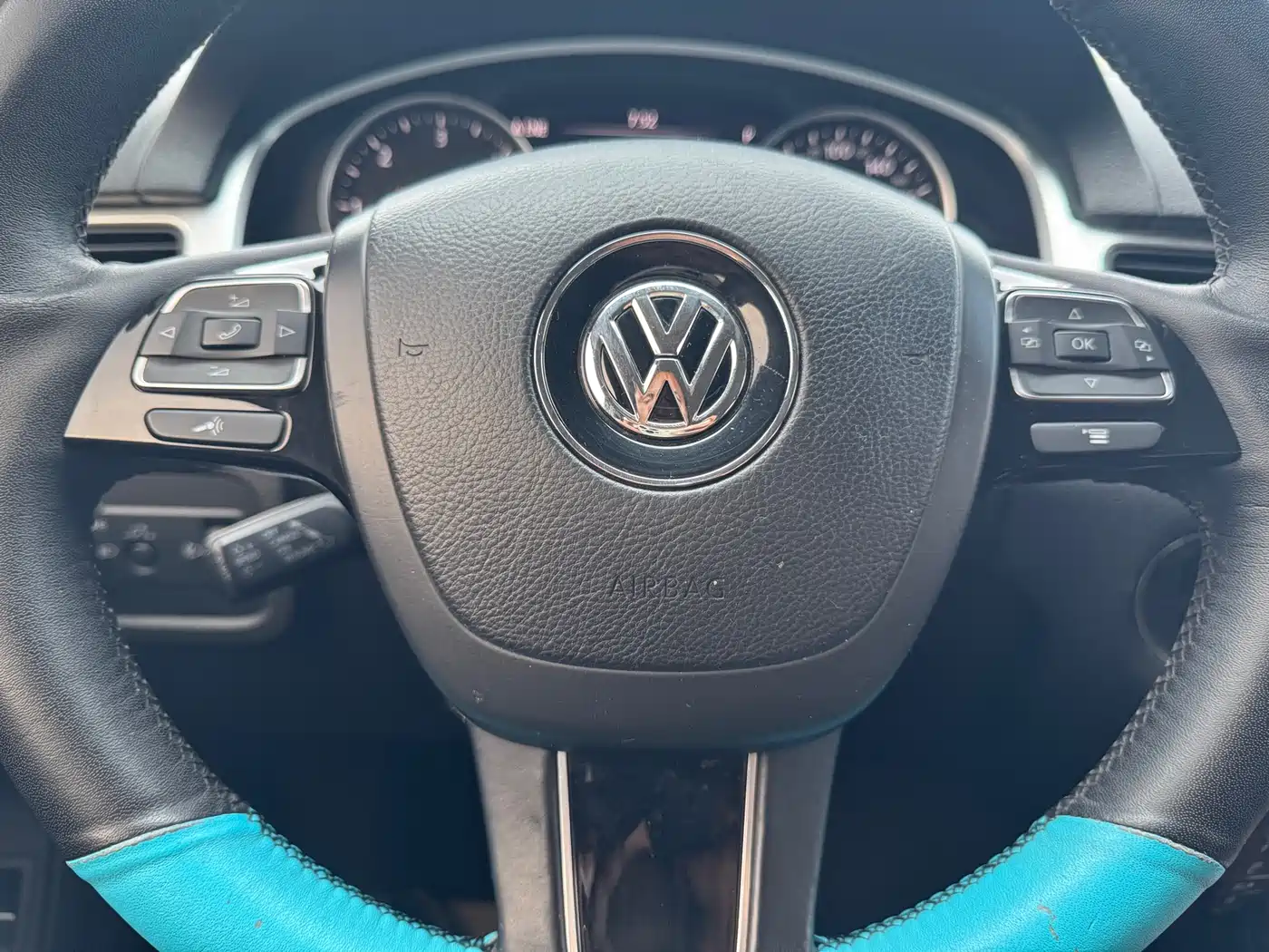 Volkswagen Touareg 2011 3.0TDI Diesel Standard фото 10
