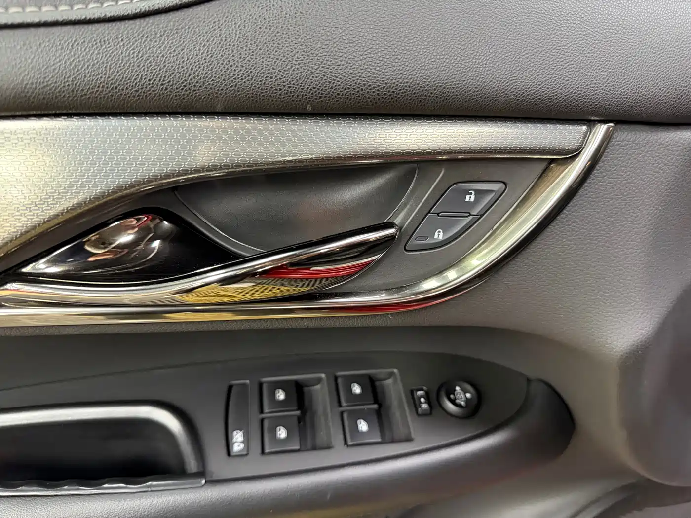 Cadillac ATS-L 2016 28T Technology фото 13