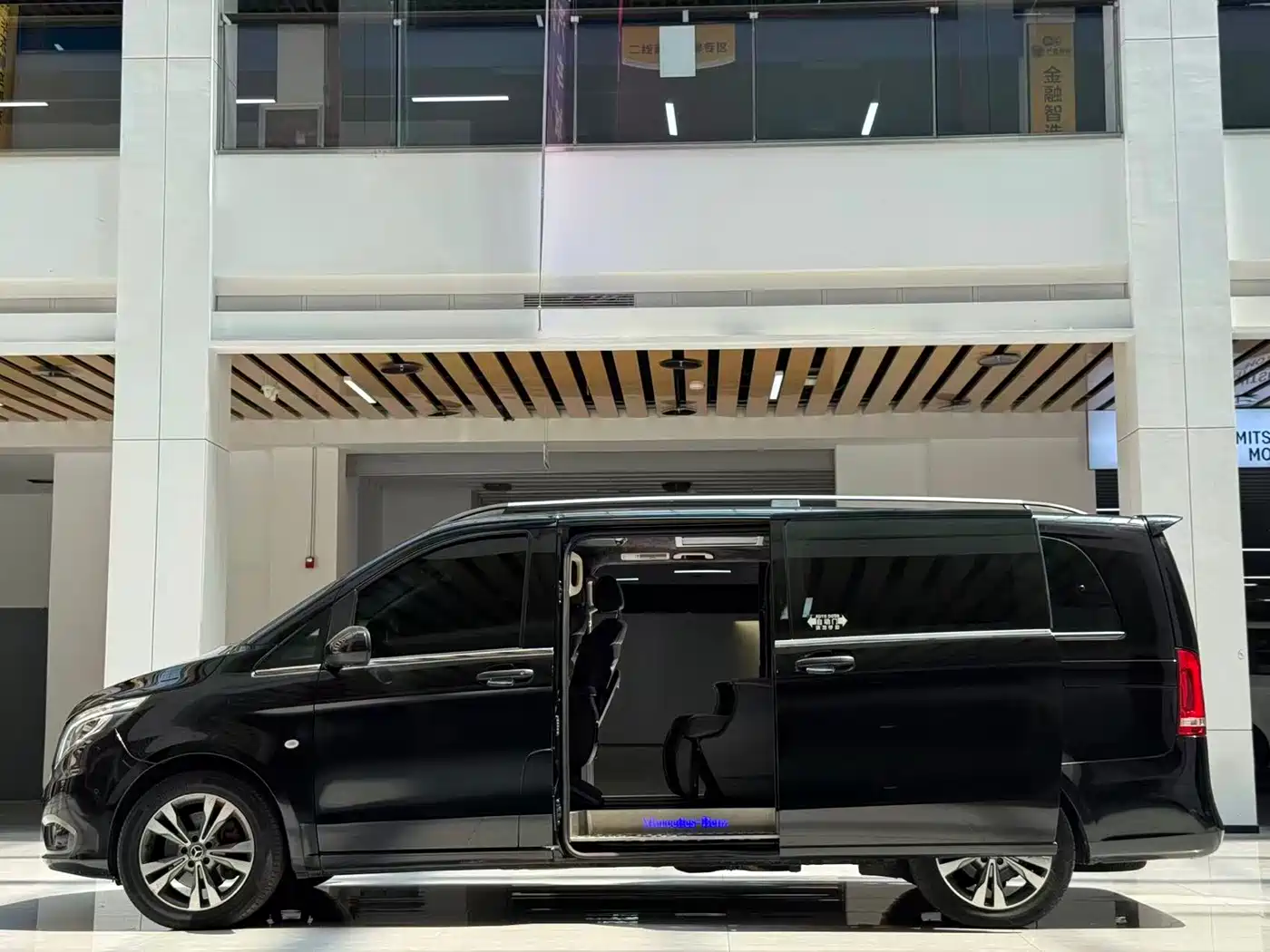 Mercedes-Benz Vito 2020 2.0T Business Edition (7-seater) фото 9